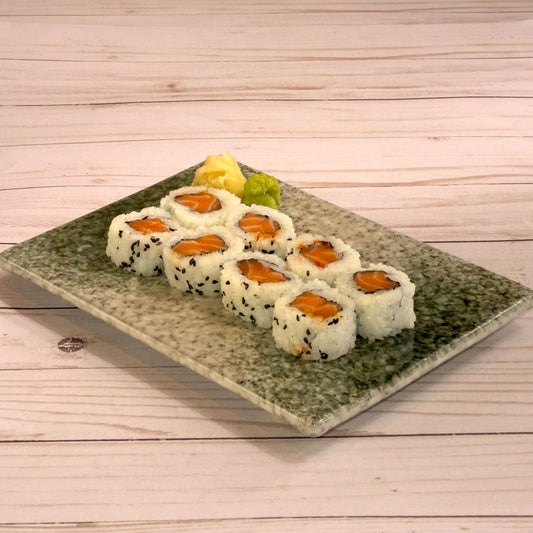 Spicy Salmon Roll