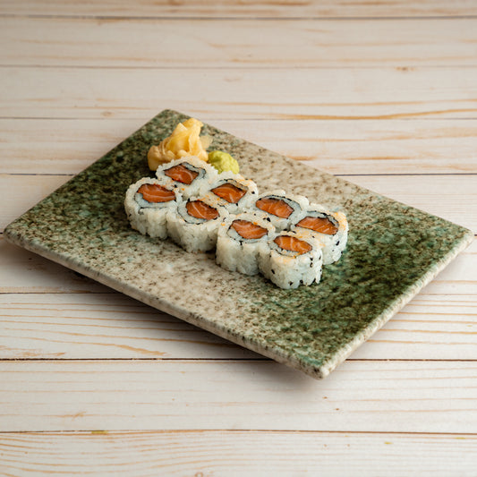 Spicy Salmon Roll